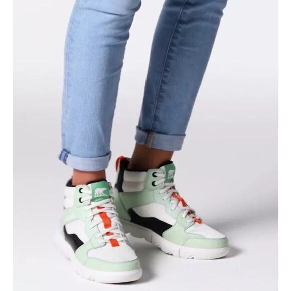 Sorel Explorer II Waterproof Mid Sneakers Size 9.5 Woman’s Sea Sprite High top - Picture 1 of 11